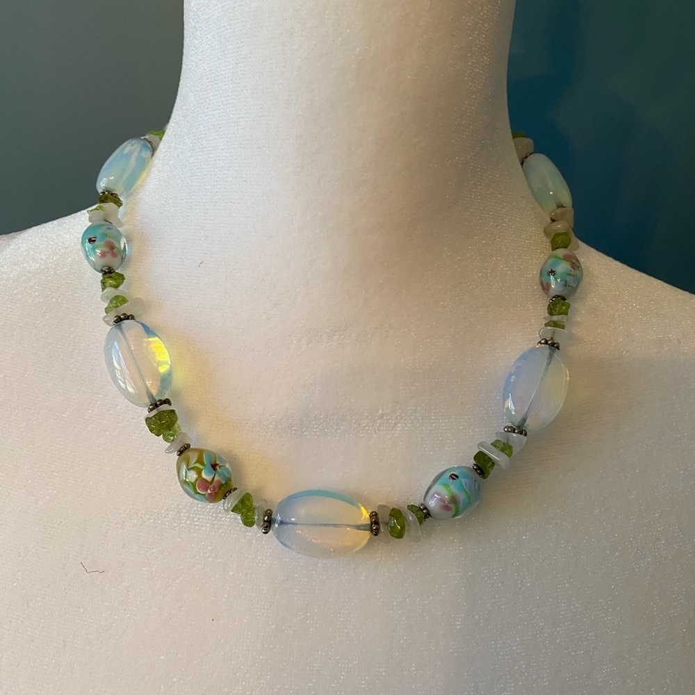 Necklace Murano glass & quartz stones- 18” long w/broche
